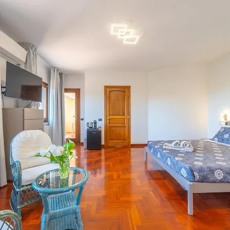 בית הארחה Garden Park