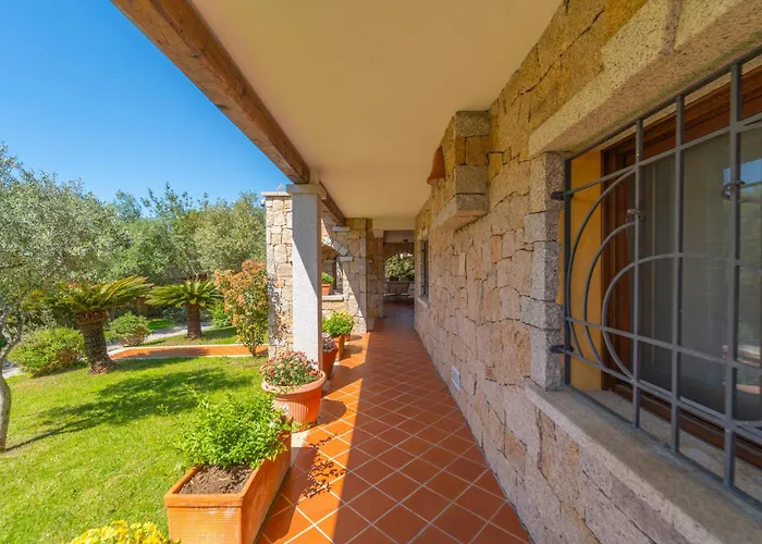 Garden Park בית הארחה אולביה