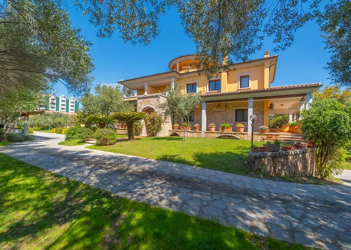 Garden Park בית הארחה