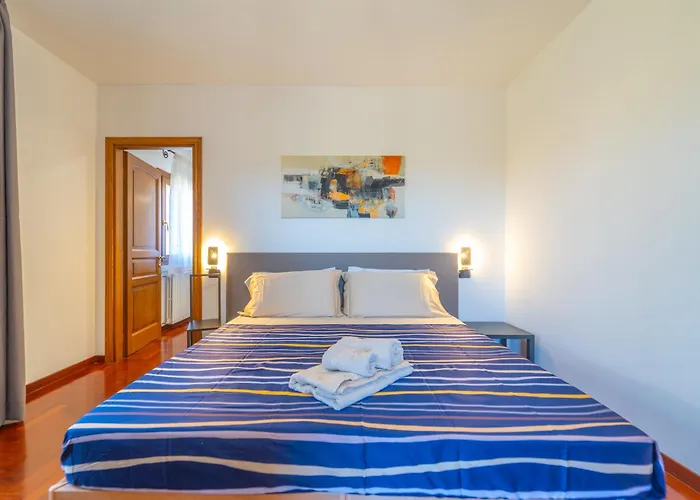 Garden Park בית הארחה אולביה