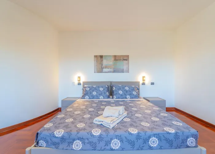 Garden Park בית הארחה