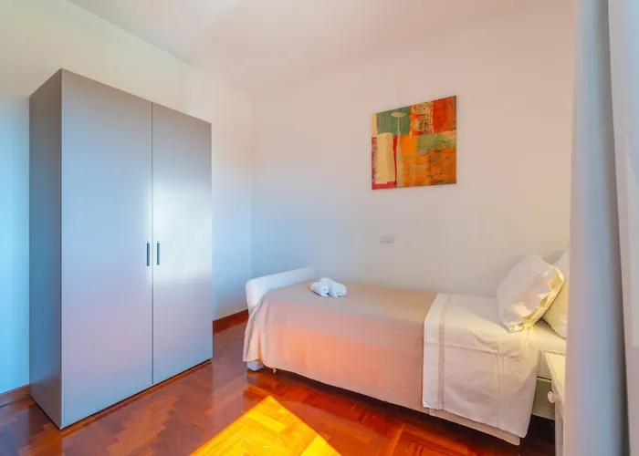 Garden Park בית הארחה